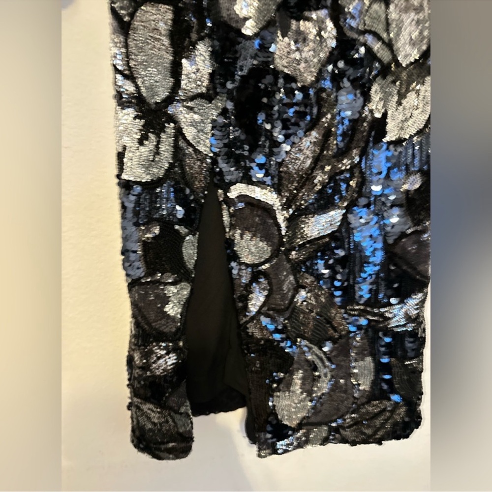 Natalie Elegant Sequin Evening Dress - Picture 10 of 10